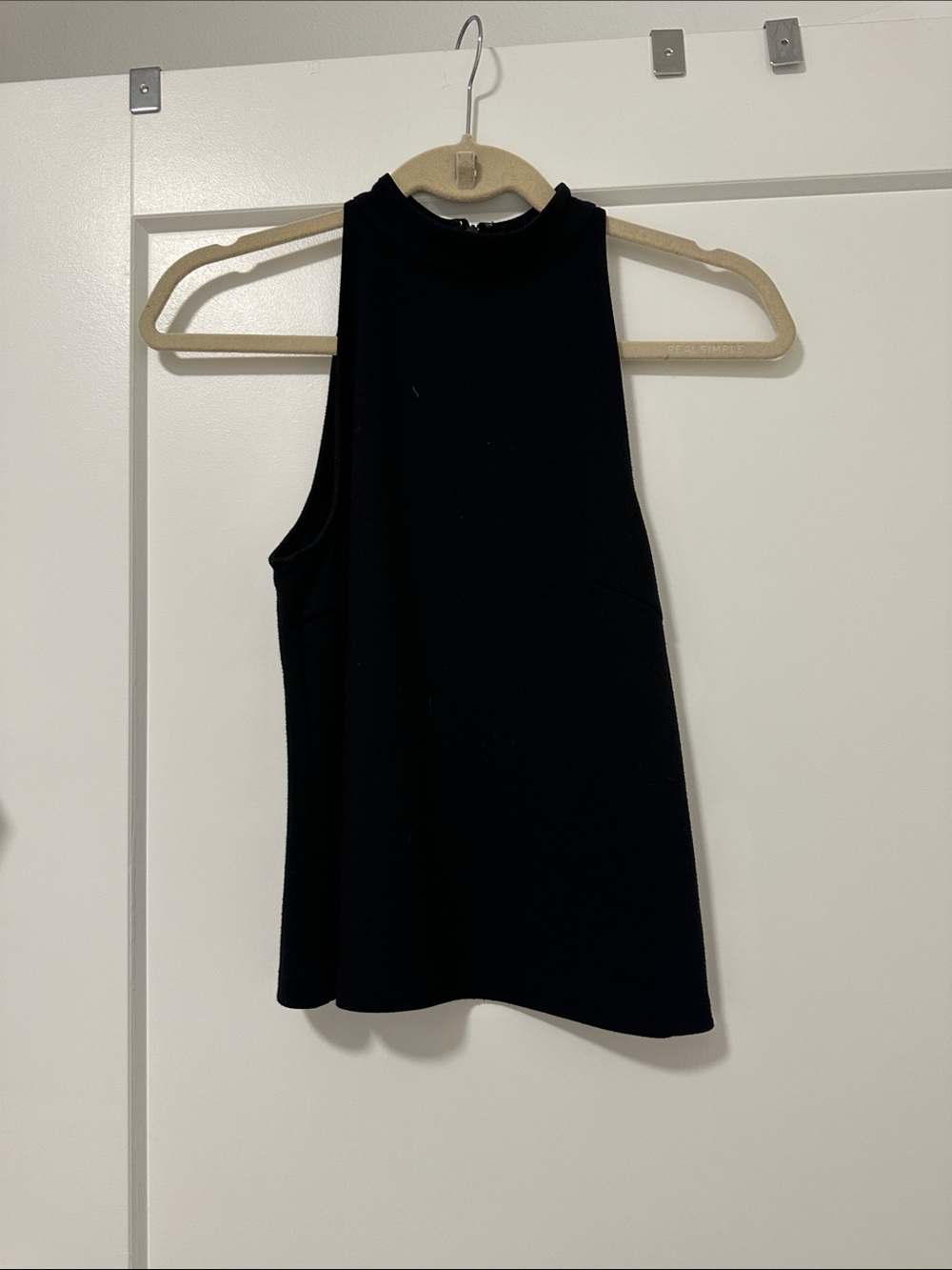 Club Monaco Black High-Neck Sleeveless Tank